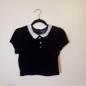 Hot Topic Black Velvet Crop Top